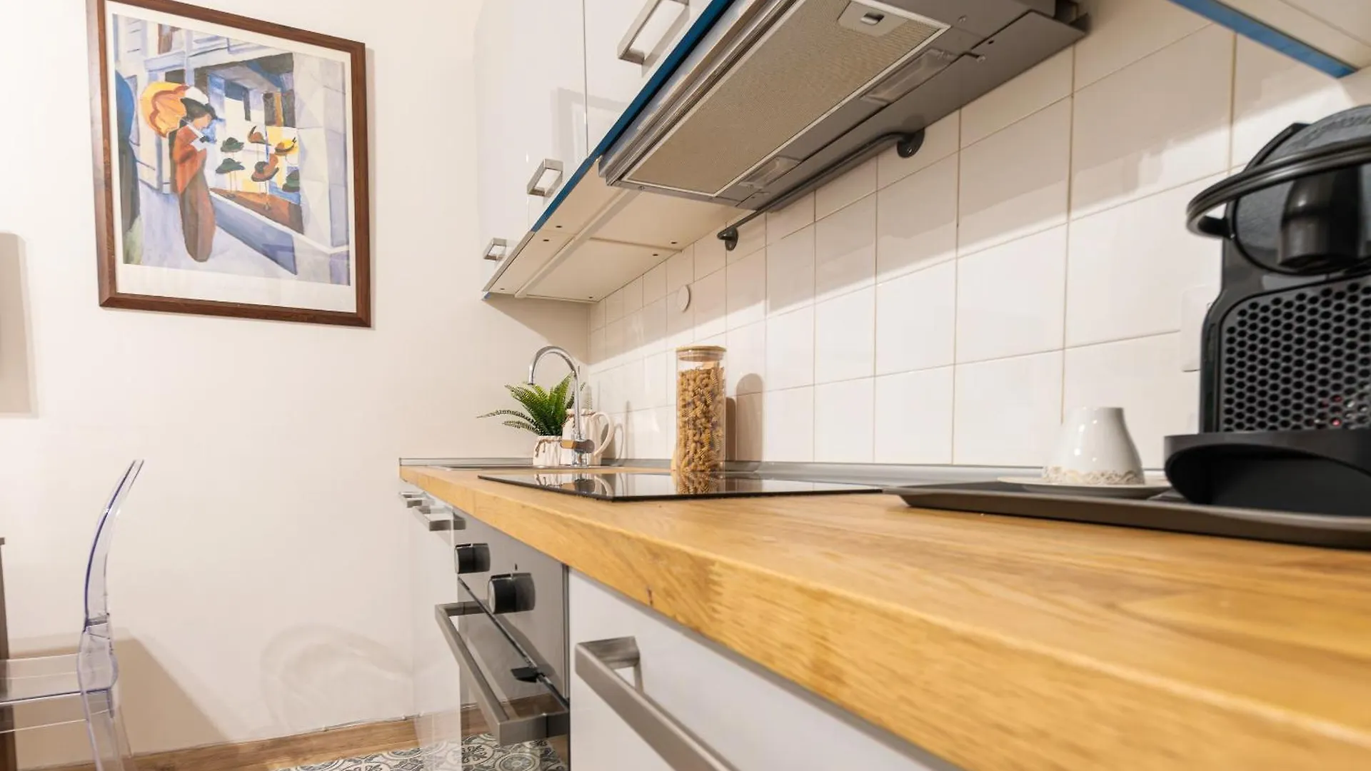 Design Apartment - Tricolore, Macedonio Melloni Milano
